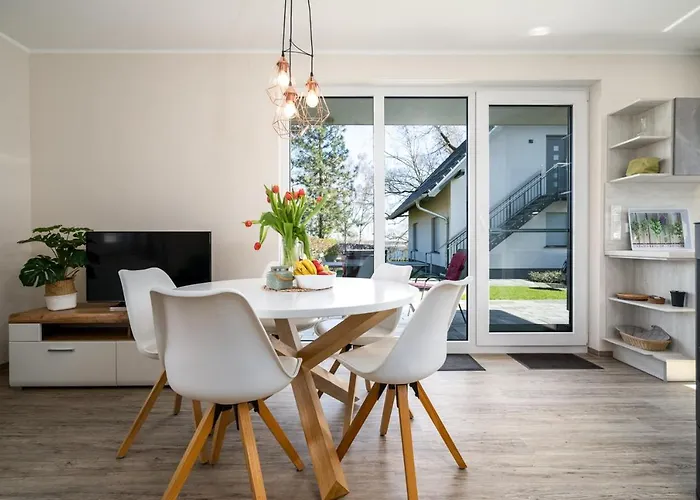 Strandhaus 3 Eg * Röbel